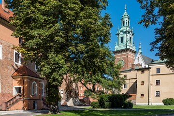 budynki parafii wawelskiej - obrazy, fototapety, plakaty