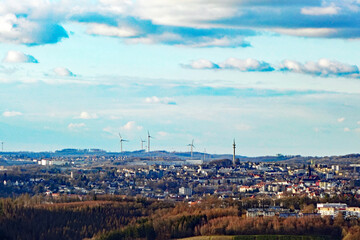 Lüdenscheid Panorama mit Windrädern