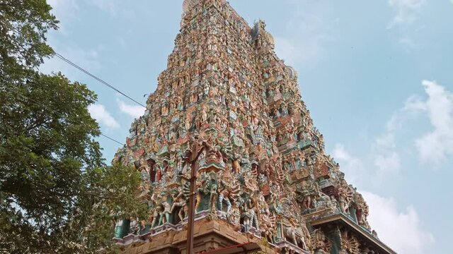 Meenakshi Sundareswarar Temple in Madurai. Tamil Nadu, India. It is a twin temple, one of which is dedicated to Meenakshi, and the other to Lord Sundareswarar