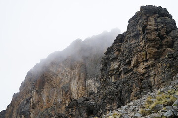 キリマンジャロ、ラバタワー