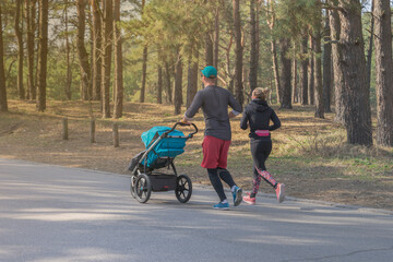 Fototapeta premium run in the forest