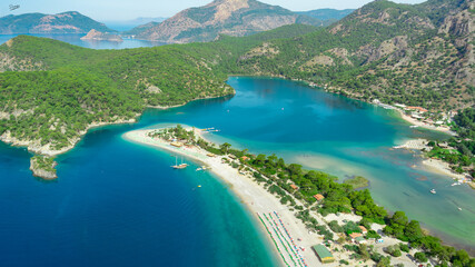 Fototapeta premium Paragliding in Turkey 4