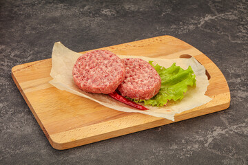 Raw beef cutlet for burger