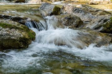 Wasserstelle an einem Wildbach