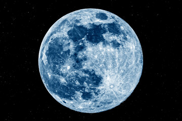 The picture shows the blue moon over the city of Bottrop in North Rhine-Westphalia with a clear...