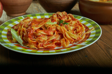 Fettuccine with Creamy Red Pepper-Feta Sauce