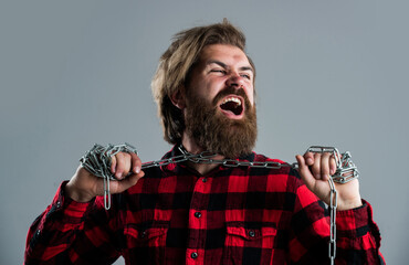 man labored breathing with chain around neck, Asthma and cough