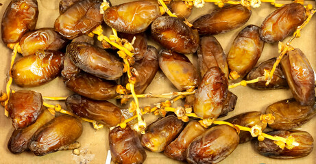 background Dates Palm fruit i on carton box 