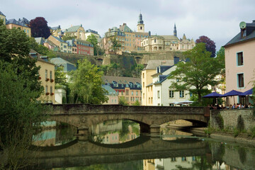 Fototapeta na wymiar luxembourg bridge