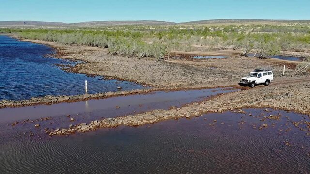 Western Australia &ndash; river crossing with a 4WD car at the Kimberley&rsquo;s 