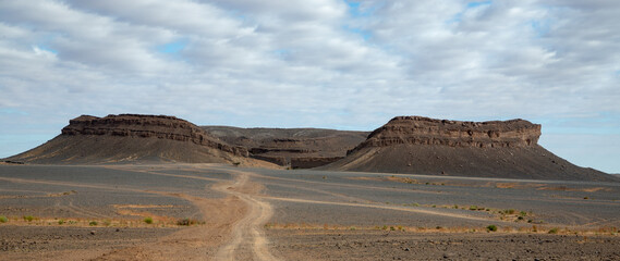Gara Medouar Crater © chet