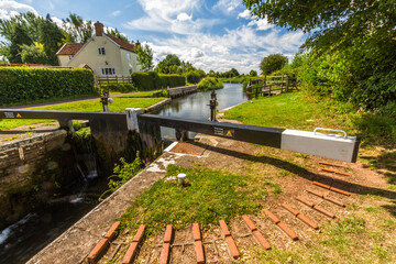 Maunsel Lock, canal lock on the Bridgewater and Taunton Canal. - 426925473