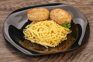 Spaghetti with homemade chicken cutlet