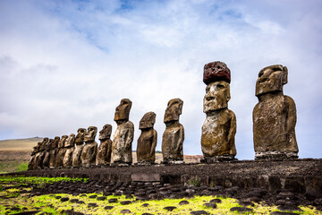 moai at easter island