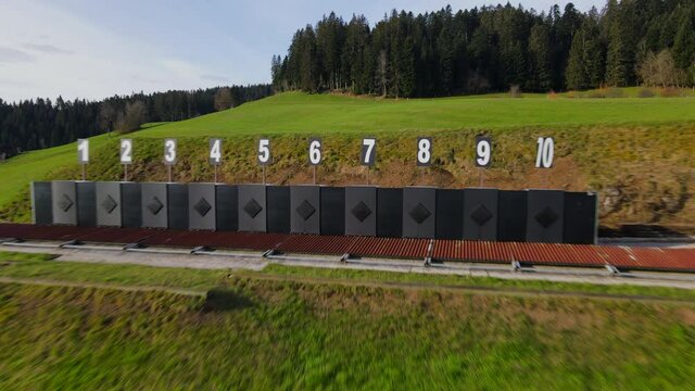 Wegflug von einer Kugelfanganlage im Schweizer Emmental
