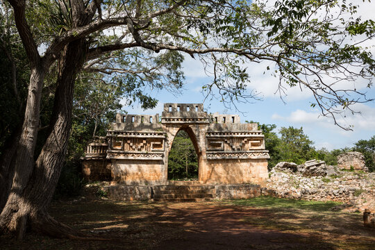 Ancient mayan arch at Labna mayan ruins, Yucatan, Mexico