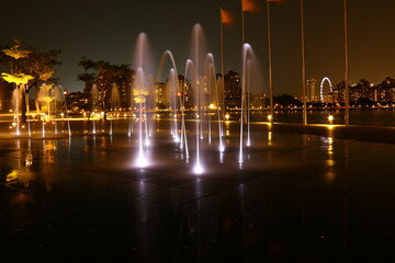 Fototapeta na wymiar landscape, waterfront, night light, fountain, water, city, 