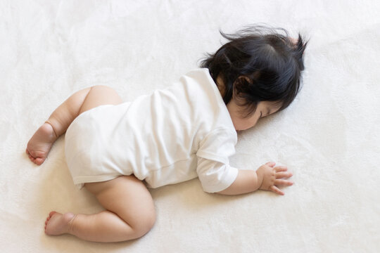 生後1ヶ月 の画像 1 187 件の Stock 写真 ベクターおよびビデオ Adobe Stock