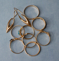 many rings on a blue background