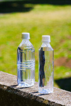 ペットボトル　プラスチック　エコロジー　水分補給　