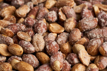 Oven baked peanuts in skin