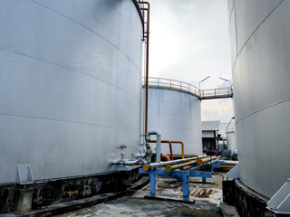 Crude oil export factory industry And oil storage tank. Industrial keeps oil area.