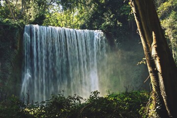Cascada La Caprichosa. Parque natural del Monasterio de Piedra donde se dan numerosos fenómenos...