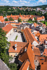 Fototapeta na wymiar Blick auf Schlosshof und Ort, Krumau