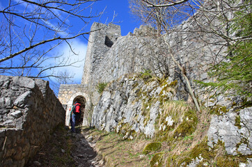 Burgruine Wartenfels in Thalgau, Salzburg, Europa - Wartenfels castle ruins in Thalgau, Salzburg,...