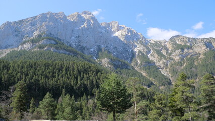 montaña imponente