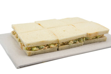 Making a sandwich cake