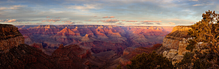Fototapeta na wymiar South Rim of the Grand Canyon