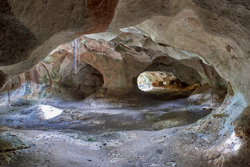 Cuba. Varadero. Cave Ambrosio. Hall with a column