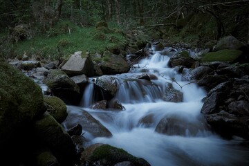 八ヶ岳連峰での登山風景、美濃戸口からの渓流