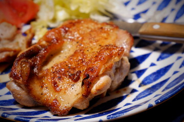 チキンステーキのディナー