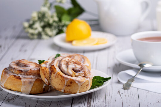 Cinnamone cake and tea. Breakfast 