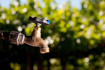 Llave de agua, Faucet