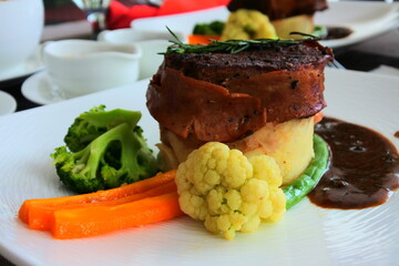 grilled steak with vegetables