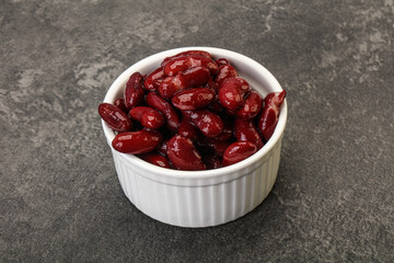 Canned red Kidney in the bowl