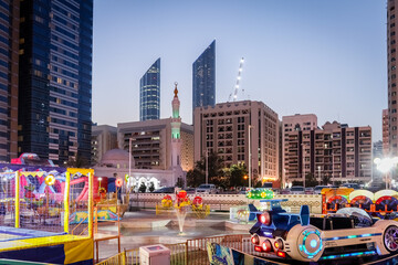 Obraz na płótnie Canvas Capital of UAE, Abu Dhabi 12 April 2021 - City of United Arab Emirates at dusk