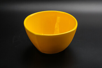 Color empty bowl for kitchen