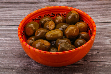 Marinated feijoa in the bowl