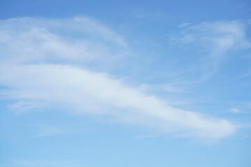 Obraz premium Hello Summer sky is bright blue. There are clouds floating through. Feel relax when looking. See the sun on the sun.