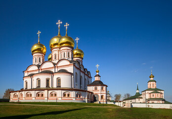 Fototapeta na wymiar Valday Iversky Monastery