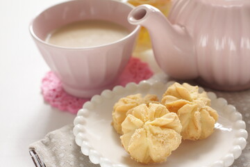 Homemade butter cookie and milk tea