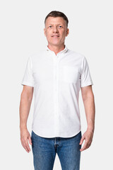 Fototapeta premium Man wearing white long-sleeve shirts with jeans