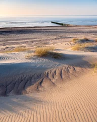 Tableaux ronds sur plexiglas Anti-reflet Mer du Nord, Pays-Bas dunes de sable et plage déserte sur la côte néerlandaise de la mer du nord dans la province de zélande