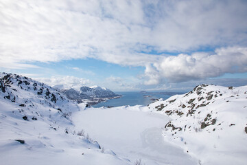 Fototapeta na wymiar Mountain hike in fresh snow and great spring weather,Helgeland,Nordland county,Norway,scandinavia,Europe 
