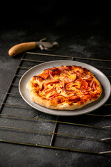 pizza jamón y queso