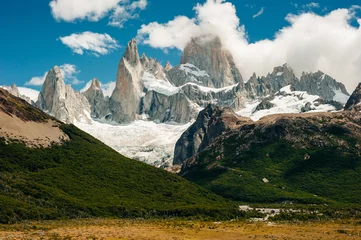 Wall murals Fitz Roy Mountain landscape with Mt Fitz Roy and Laguna de Los Tres in Los Glaciares National Park, Patagonia, South America